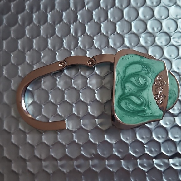 Green and Silver Bag Hook, Keeps your purse/bag off the floor, New In Box - Picture 6 of 8